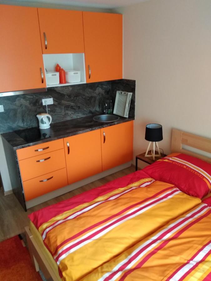 פופראד Apartman Alex מראה חיצוני תמונה